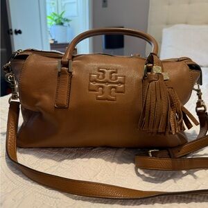 Tory Burch Hayes Small Satchel in Brown